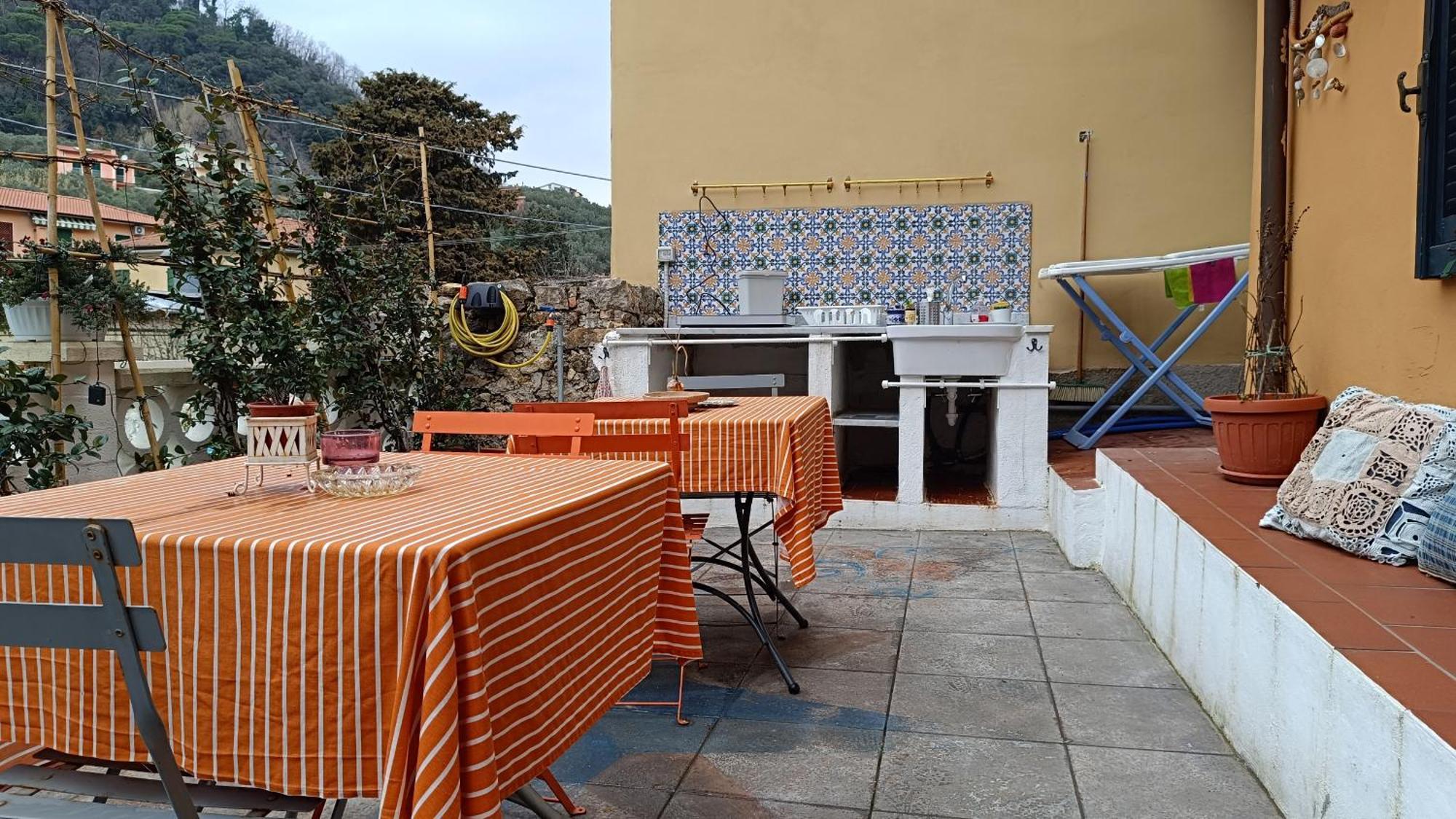 La Graziosa Dorata Lerici San Lorenzo Villa Indipendente 2 Persone Parcheggio Gratuito Exterior foto